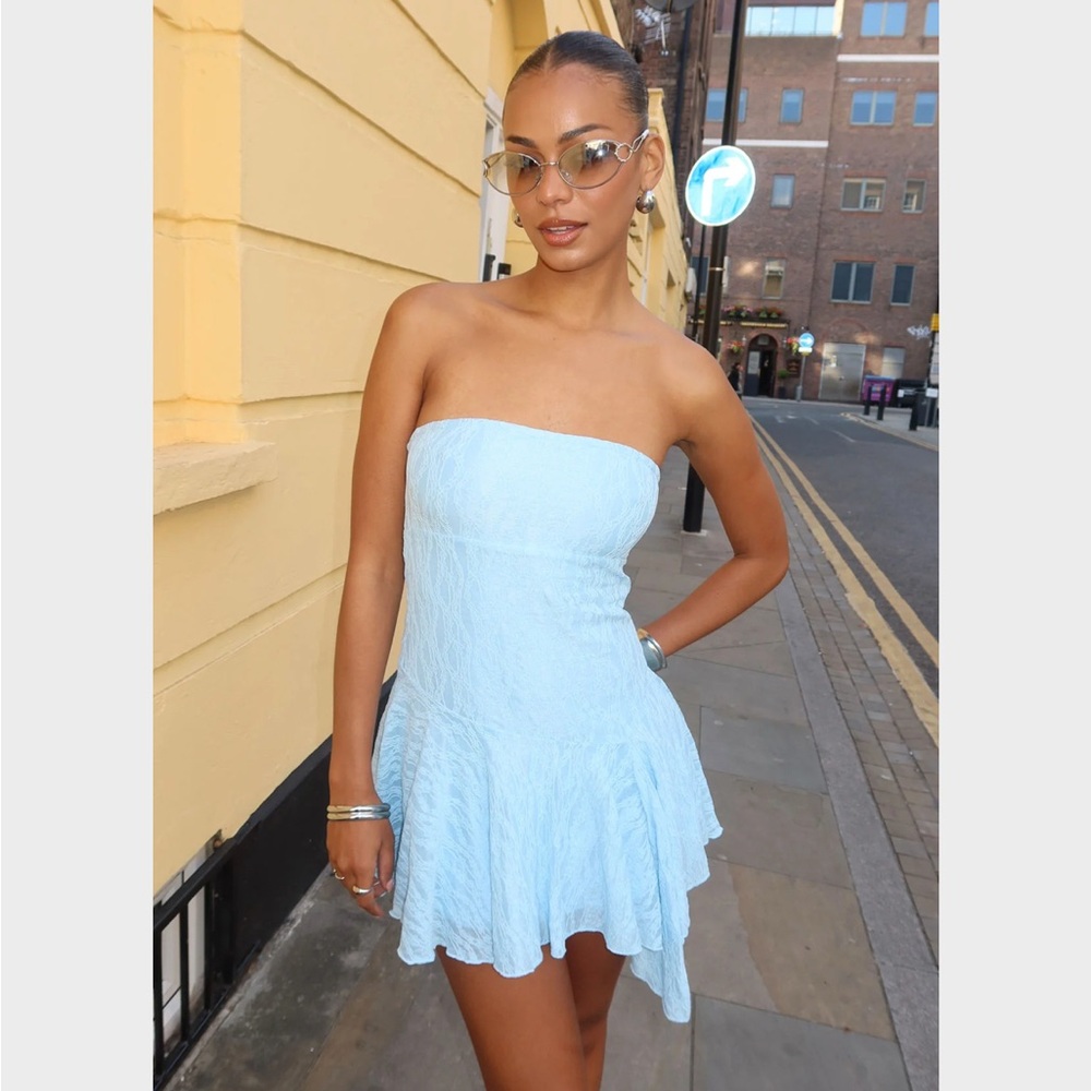 Elaia Asymmetric Strapless Lace Mini Dress